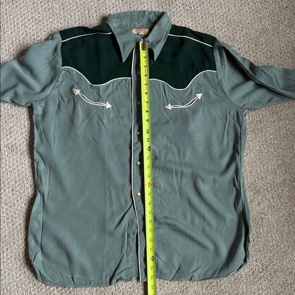 H Bar C Ranchwear Western Shirt in Emerald Sage - Picture 12 of 12